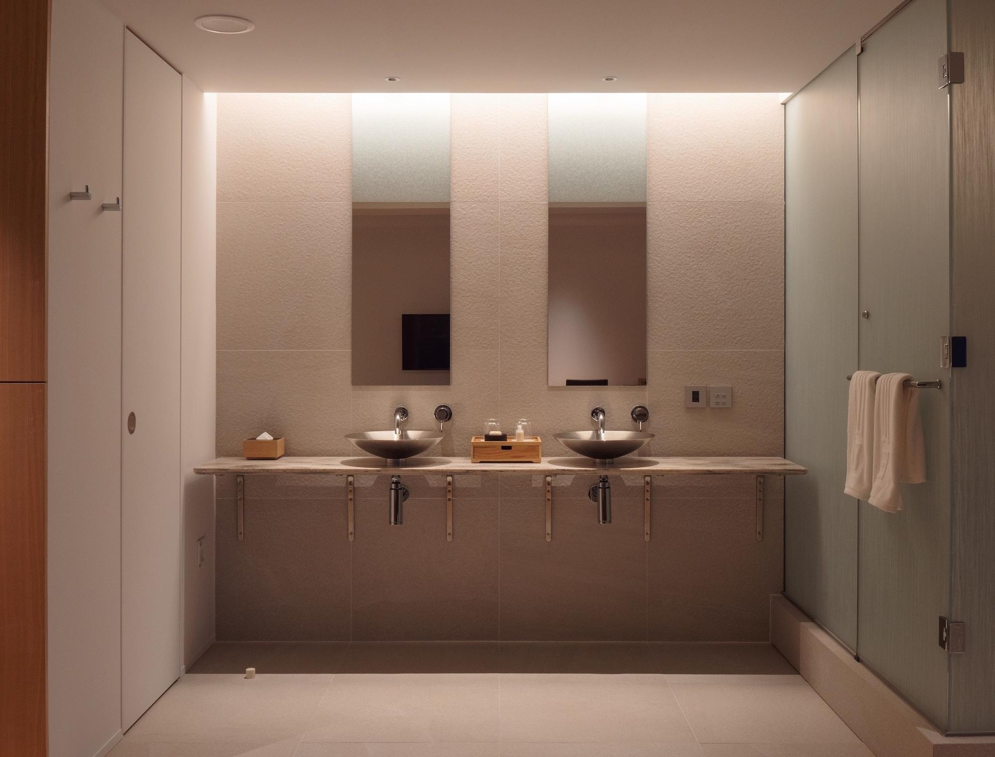 We Hotel Toya Тояко Экстерьер фото